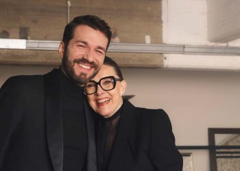 Vaya Con Dios & Θοδωρής Βουτσικάκης – «Una Mujer / Μια Γυναίκα»