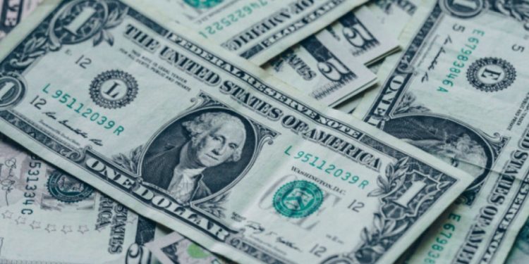 52χρονος έβγαλε 100 χιλιάδες δολάρια παίζοντας το αγαπημένο του παιχνίδι στο τρένο