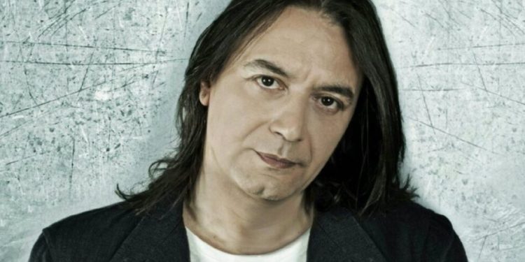 Κυκλοφόρησε το 2ο άλπμπουμ του Γιάννη Κότσιρα με τίτλο «Παράθυρο στο Άπειρο»