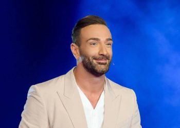 Η εξωπραγματική 3όροφη βίλα του Νίκου Κοκλώνη