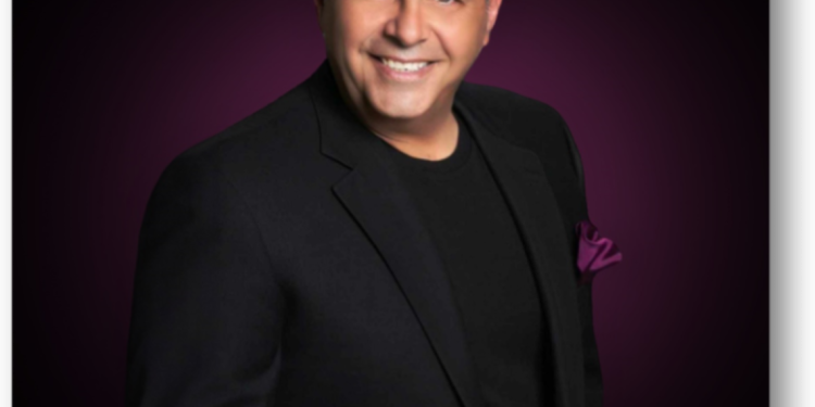 Σπύρος Σαραμάντης: «Βγαίνω τις νύχτες», το νέο του τραγούδι