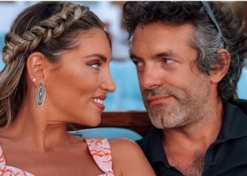 Χωρισμός για Αθηνά Οικονομάκου και  Φίλιππο Μιχόπουλο μετά από 10 χρόνια
