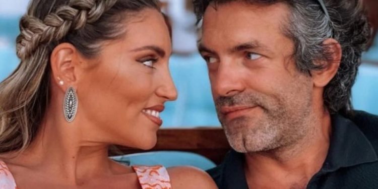 Χωρισμός για Αθηνά Οικονομάκου και  Φίλιππο Μιχόπουλο μετά από 10 χρόνια