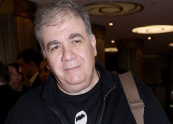 Δύσκολη νύχτα για τον Δημήτρη Σταρόβα – Υπέστη κολπική μαρμαρυγή