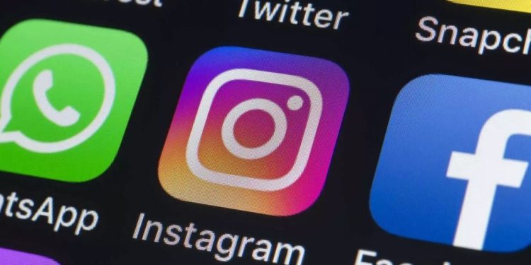 Facebook – Instagram: Στο μικροσκόπιο της Κομισιόν για την προστασία ανηλίκων