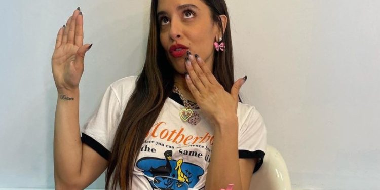 Μαρίνα Σάττι: Το πρώτο ever τραγούδι με ελληνικό στίχο που μπήκε στα παγκόσμια charts!