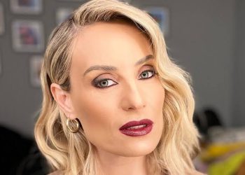 Eλεονώρα Μελέτη: «Για πάρα πολύ μεγάλο χρονικό διάστημα πίστευα ότι είμαι χαζή