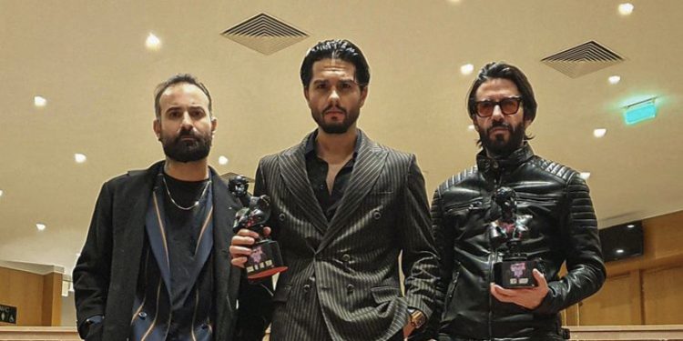 ΜΕΛΙSSES: Τραγουδούν για κάθε «Μοναχική Καρδιά»