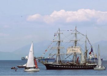 Η Ολυμπιακή Φλόγα φτάνει στη Μασσαλία – Η μεγαλειώδης υποδοχή