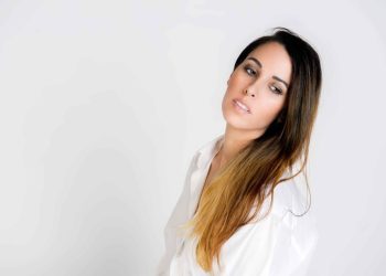 Σαλίνα Γαβαλά: Ερμηνεύει Παναγιώτη Μάργαρη «Έλα»