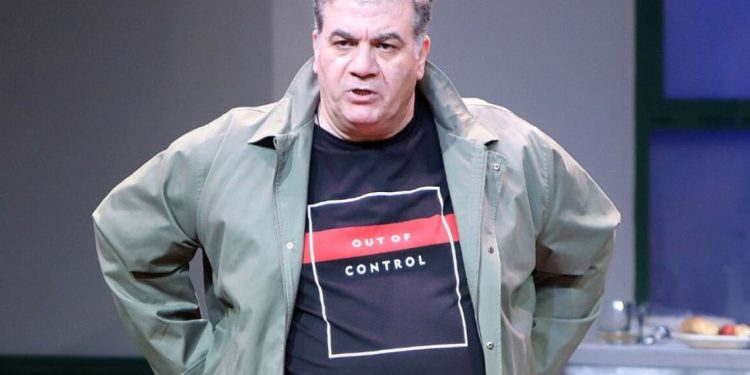 Σταρόβας: Αισιόδοξα τα νέα για την υγεία του – Ξεκίνησε λογοθεραπεία