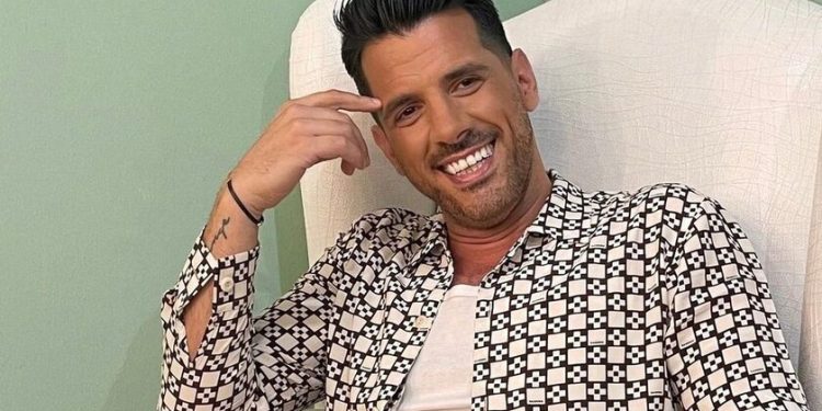 Θοδωρής Φέρρης: Νέο τραγούδι – «24 Ώρες»