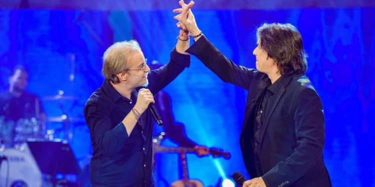 Ο Μίλτος Πασχαλίδης και ο Γιάννης Κότσιρας στις17/7 στο Θέατρο Φλόκα