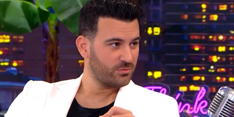 Νικηφόρος: «Ξεκίνησα την καριέρα μου από ένα πάρτι καραόκε»