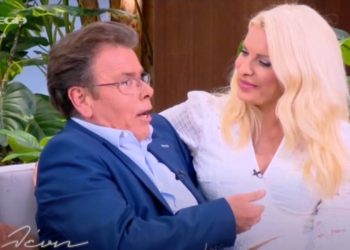 Παπανώτας σε Μενεγάκη: «Με έβαλε η Σταματίνα να σε ρωτήσω τι θα κάνεις του χρόνου»