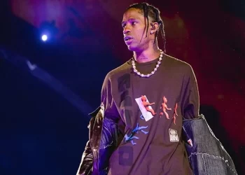 Τράβις Σκοτ: Συνελήφθη ο τραπέρ για διατάραξη κοινής ειρήνης