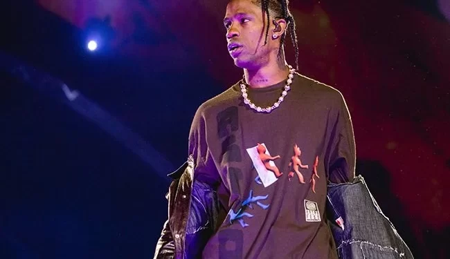 Τράβις Σκοτ: Συνελήφθη ο τραπέρ για διατάραξη κοινής ειρήνης