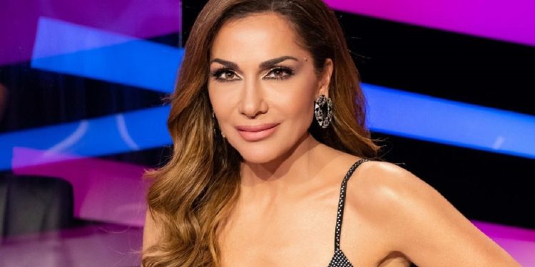 Δέσποινα Βανδή: «Ο γάμος δεν είναι κάτι που με απασχολεί τώρα»