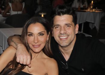 Η Δέσποινα Βανδή και ο Θοδωρής Φέρρης, ενώνουν τις φωνές τους!