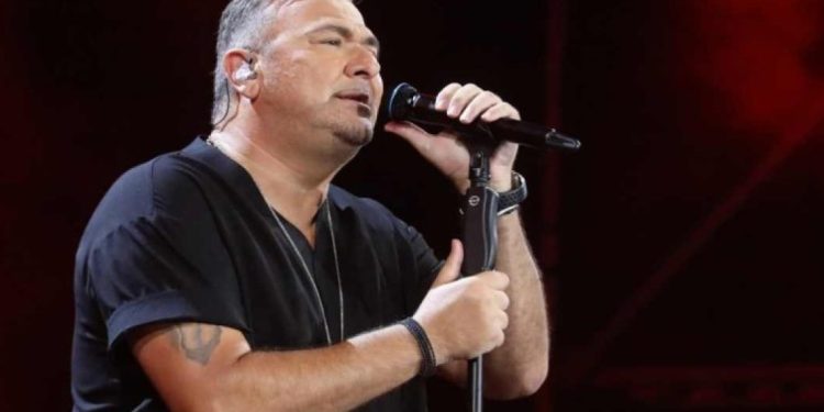 Αντώνης Ρέμος: Τι απαντά για τη δέσμευση της περιουσίας του