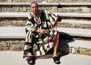 Γιώργος Μαζωνάκης: «Μια συγγνώμη δεν φτάνει για να τα αλλάξει όλα» 