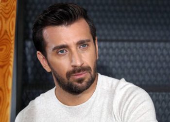 Θάνος Πετρέλης: Η κόρη του πέρασε στη Νομική  Θεσσαλονίκης