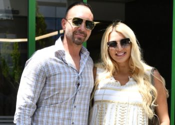 Η Κωνσταντίνα Σπυροπούλου πήρε εξιτήριο από το μαιευτήριο