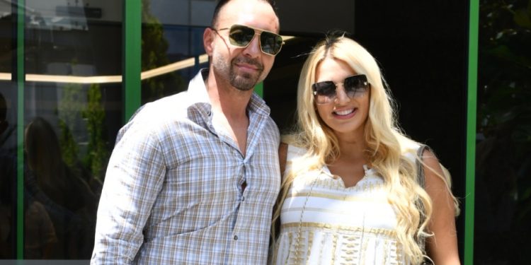 Η Κωνσταντίνα Σπυροπούλου πήρε εξιτήριο από το μαιευτήριο