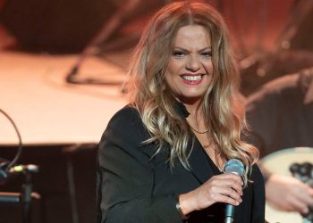 Ελένη Τσαλιγοπούλου: Συναυλία στο Θέατρο Κολωνού με ελεύθερη είσοδο!