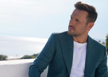 Νίκος Βέρτης: “Ας Τους Να Λένε”