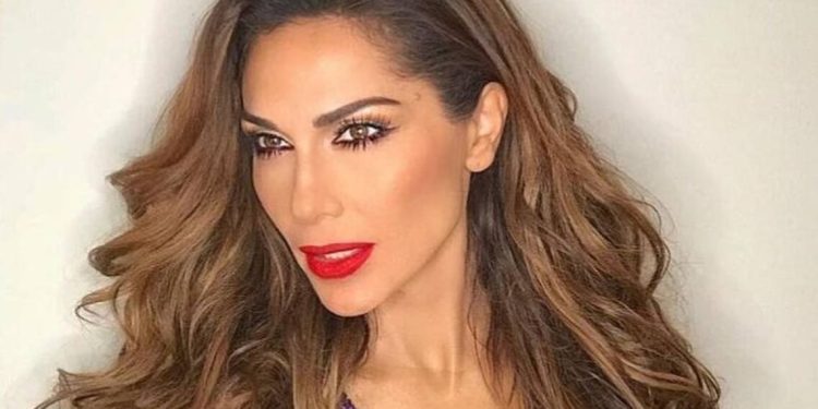 Δέσποινα Βανδή: Ο απολογισμός της λίγο πριν  την μεγάλη συναυλία στον Λυκαβηττό