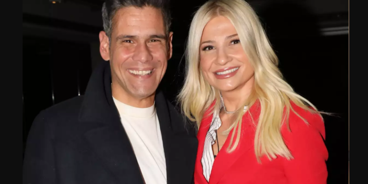 Δημήτρης Ουγγαρέζος: Στο πλευρό της Φαίης Σκορδά