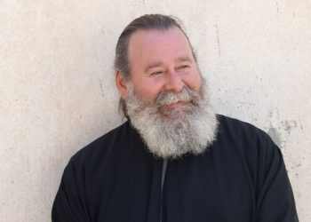 Κωστής Σαββιδάκης: «Δεν έχω νιώσει ποτέ ότι με έχει παρατήσει ο Θεός»