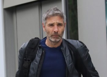 Ο Θοδωρής Αθερίδης περιγράφει το εγκεφαλικό που υπέστη