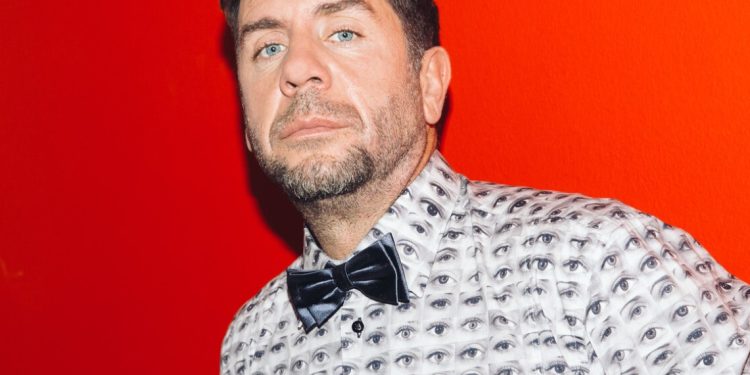 Ο Γιώργος Μαζωνάκης έδωσε το παρών στο πάρτι της Panik Records.