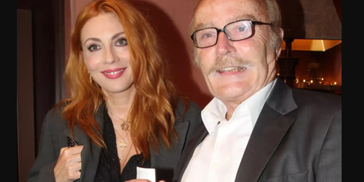 Πέθανε ο Ντίνος Καρύδης σε ηλικία 85 ετών