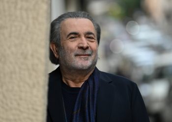 Λάκης Λαζόπουλος: Πότε κάνει πρεμιέρα το «Αλ Τσαντίρι Νιουζ»