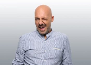 Νίκος Μουτσινάς: Στο νοσοκομείο πριν την τηλεοπτική πρεμιέρα – Τι συνέβη