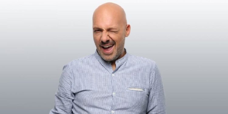 Νίκος Μουτσινάς: Στο νοσοκομείο πριν την τηλεοπτική πρεμιέρα – Τι συνέβη