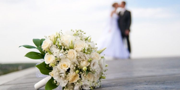 Χώρισαν τρία λεπτά μετά το γάμο τους!