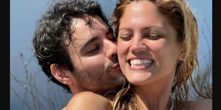 Ίαν Στρατής: «Δεν ήμουν έτοιμος να γίνω πατέρας αλλά το ήθελα πάρα πολύ»