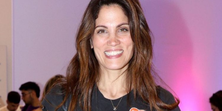 Μαίρη Συνατσάκη για την κόρη της: «Θα κάνουμε ονοματοδοσία, δεν είμαι της εκκλησίας»