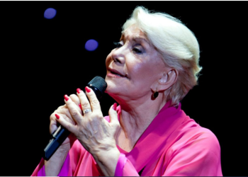 Μαρινέλλα: Ξεκίνησε φυσικοθεραπείες – Τα νεότερα για την υγεία της