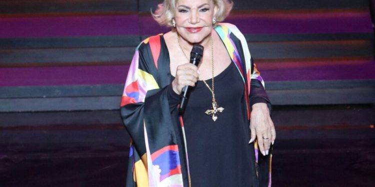 Μαρινέλλα: Βγήκε από τη ΜΕΘ έπειτα από τρεις εβδομάδες