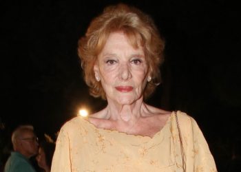 Μάρω Κοντού: «Με είδα στον καθρέφτη και δεν μου φαίνεται ότι είμαι 90»