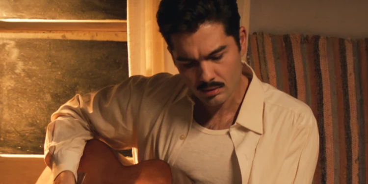 Χρήστος Μάστορας: Εντυπωσιάζει στο νέο τρέιλερ ως Στέλιος Καζαντζίδης (video)