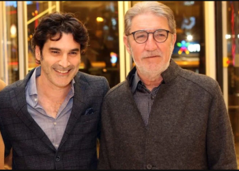 Στη ΜΕΘ ο πατέρας του Χριστόφορου Παπακαλιάτη μετά από τροχαίο