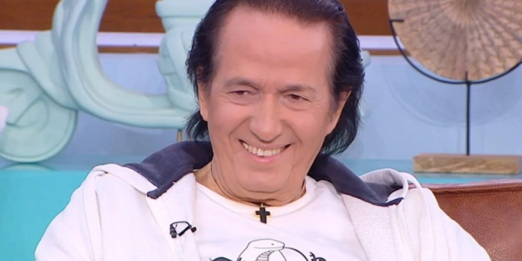 Πασχάλης για Μαρινέλλα: «Ήταν συγκλονιστική η στιγμή που έπεσε στο Ηρώδειο»