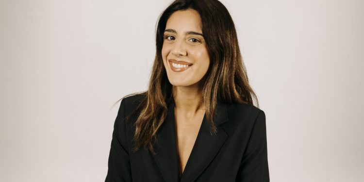 Η Βασιλική Μιχαλοπούλου για πρώτη φορά στο Σταυρό του Νότου (+plus)