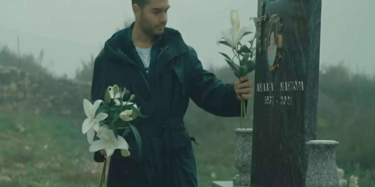 Χρήστος Μάστορας – «Γυρισμός»: Το νέο τραγούδι που αφιερώνει στην αγαπημένη του γιαγιά